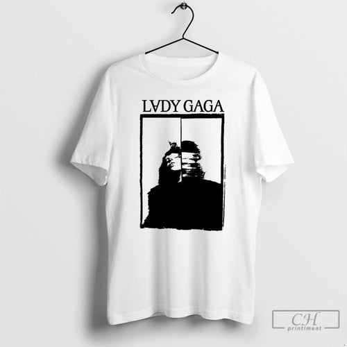 Classic Amanda Bynes Wears A Lady Gaga