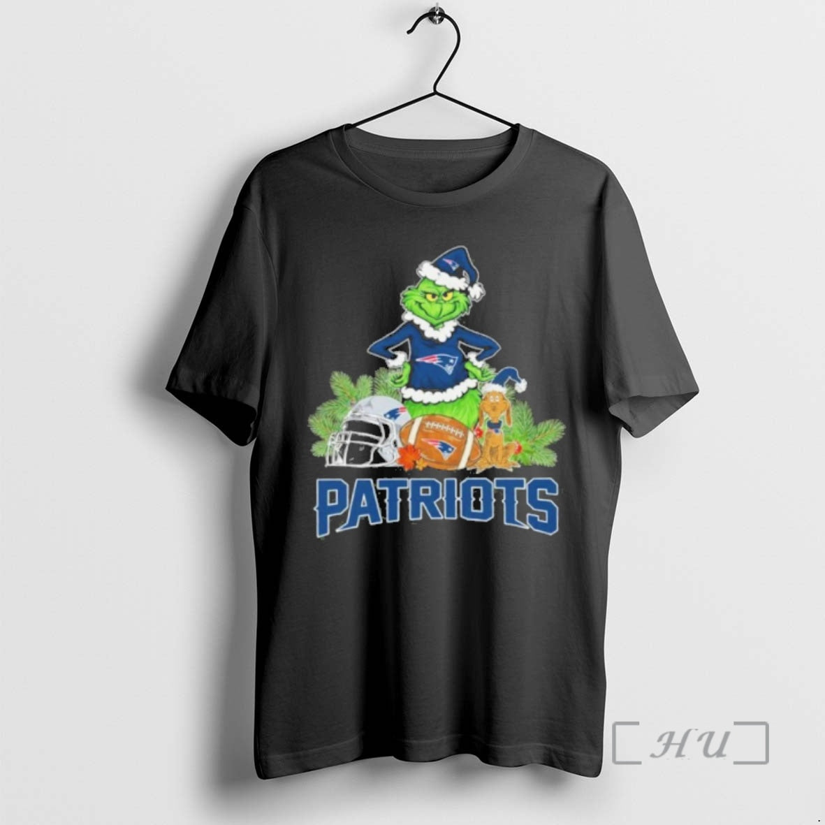 Officials 2025 Santa Grinch X Dog Ball Merry Christmas Patriots Logo Premium T Shirts Sweater