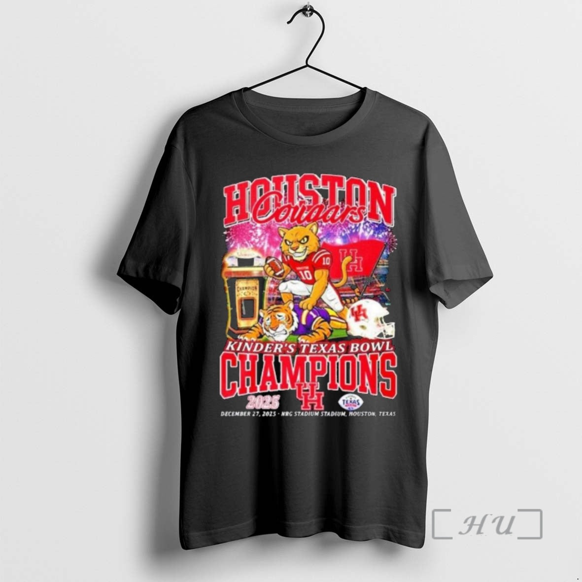 Officials Houston Cougars Beat Lsu 2025 Kinders Texas Bowl Champions Mascot Premium T Shirts Sweater