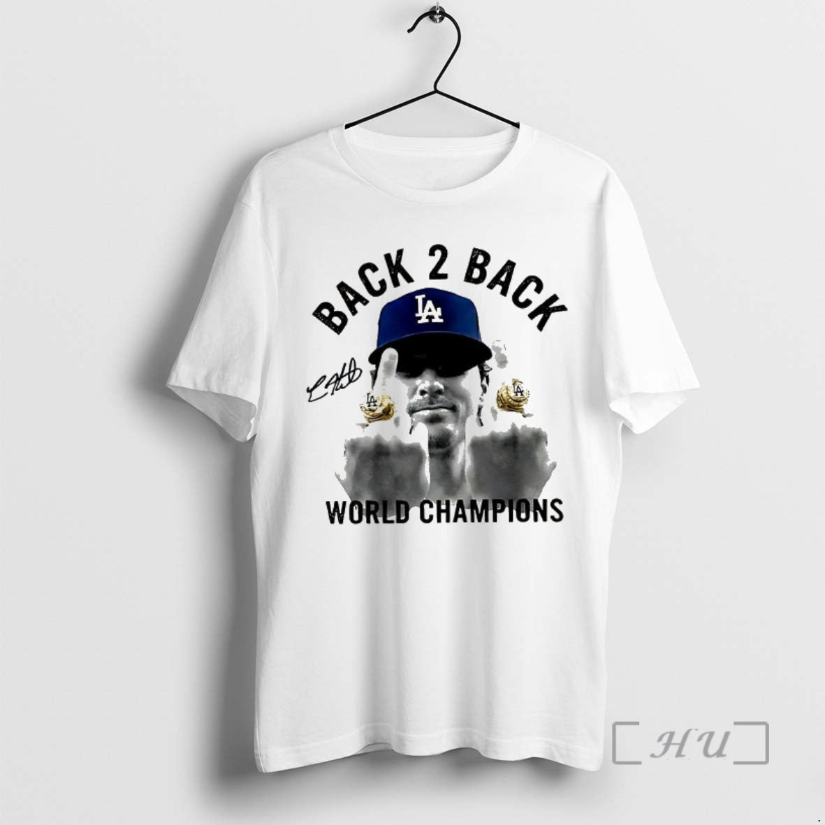Officials Kike Hernandez Middle Finger Los Angeles Dodgers Back 2 Back World Series Champs 2025