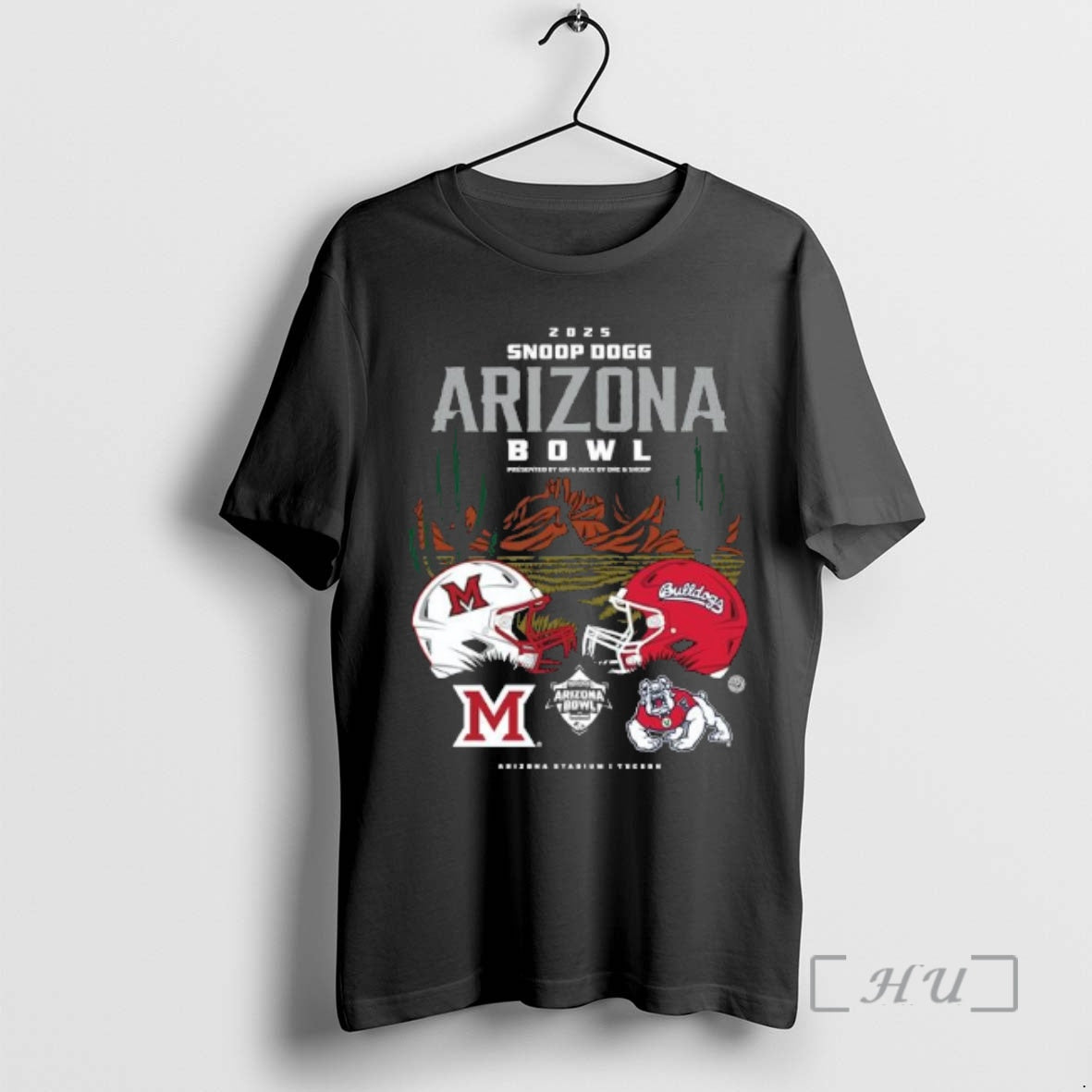 Officials Miami Redhawks Vs Fresno State Bulldogs 2025 Arizona Bowl Dueling Helmet Premium T Shirts