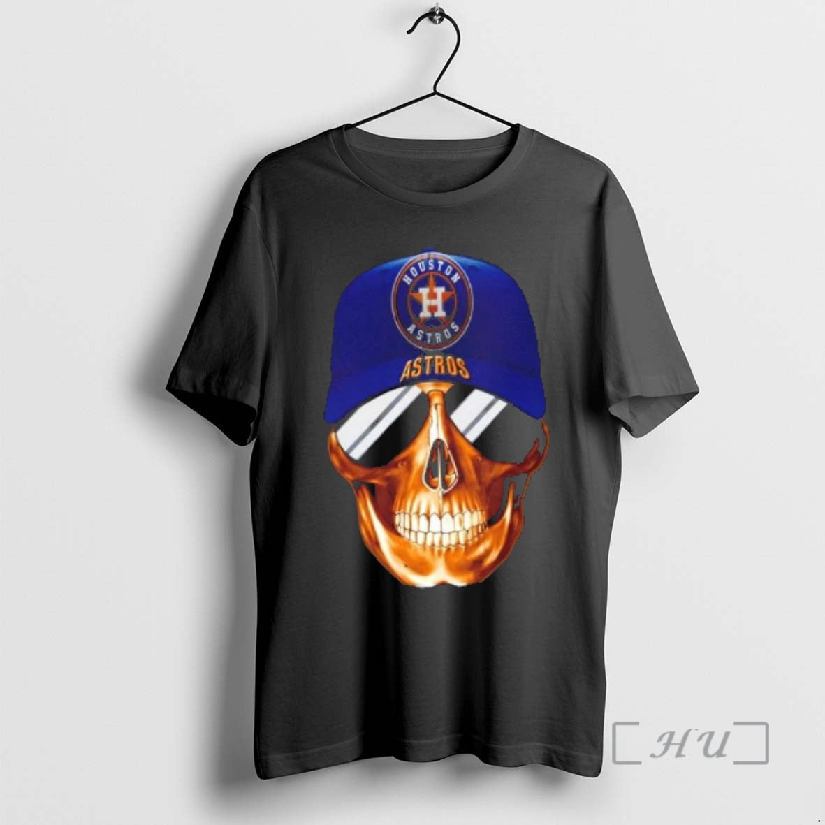 Officials Skull Wearing A Cap Houston Astros And Smiling With Fans Premium T Shirts Sweater