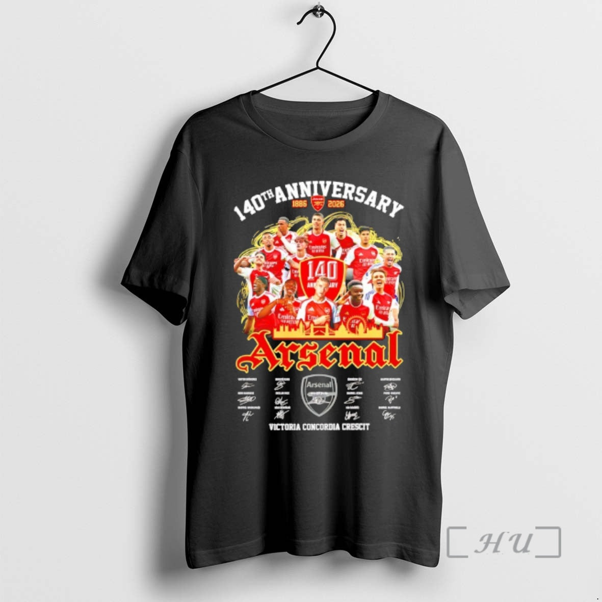 Trending Arsenal 140th Anniversary 1886 2026 All Team Victoria Concordia Crescit Signatures Premium T Shirts